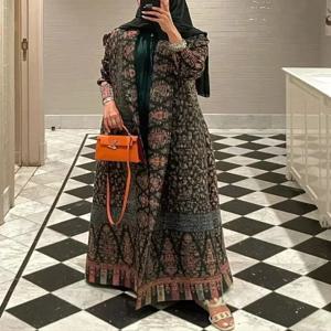 Miyake Pleated Print 접이식 칼라 여성용 긴팔 트렌치 코트 2024 New Winter Original Designer Fashion Cardigan Dress