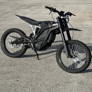 KR FAST SELLING 2024 E Ride Pro SS 2.0 (19인치) 장거리 전기 더트 바이크 2개 구매 시 1개 무료 할인