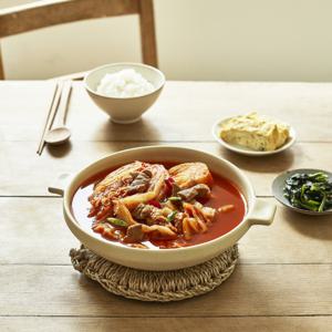 초간편 다발 프레쉬몰 국내산 통돼지 김치찌개 묵은지 밀키트 3인분 술안주