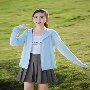 여성용 여름용 얇은 방수복 통근용 여름용 얇은 통기성 있는 후드가 달린 시원한 느낌 아이스 실크 여성용 방수복 방수 재킷 방수복