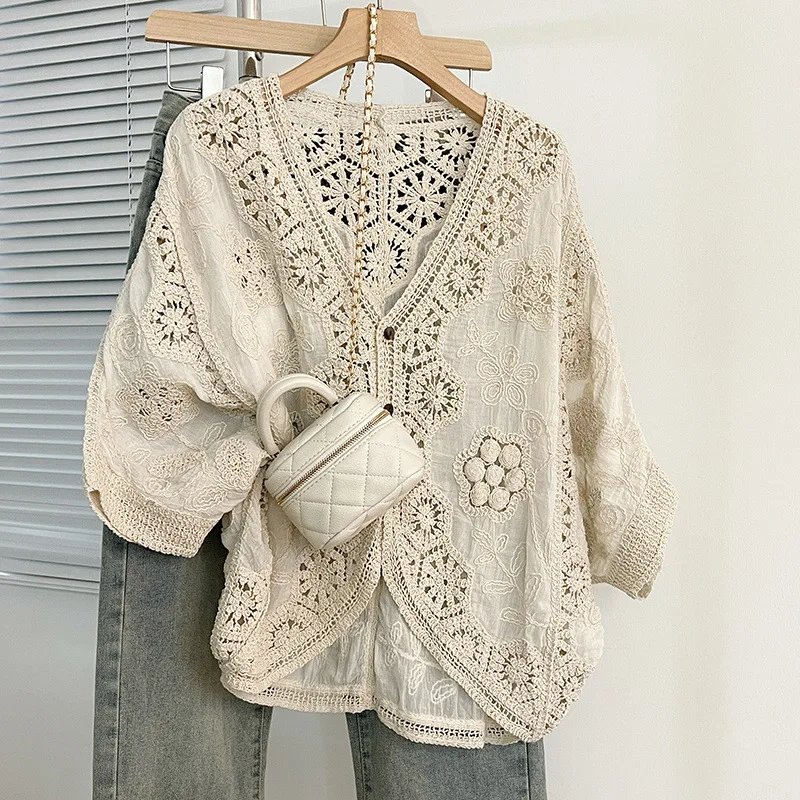 Boho 크로셰 가디건 - 휴가 및 데일리웨어를 위한 로맨틱한 꽃무늬 & 기하학 레이스 커버업 |   가벼운 V넥 버튼업 니트