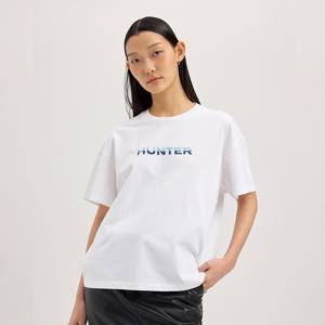 헌터 [WOMEN] 시즌 그래픽 로고 티셔츠 - 화이트 HCW0003ATZWHT