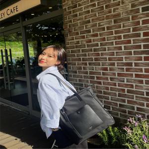 헤지스 액세서리 HIBA5F955BK [선물추천][라잇백] 노트백15인치 수납 블랙 심플 포켓 나일론