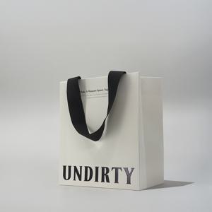 언더티 UNDIRTY 쇼핑백