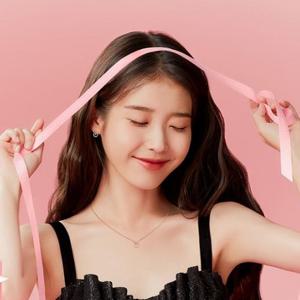 [아이유PICK] J.RIBBON 목걸이+귀걸이 세트_SET-JJLJNQ0BF581SR420+JJLJEQ0BF518SR000