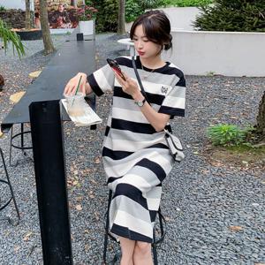 피어니스트 단가라 스트라이프 미디원피스