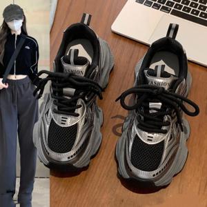 1+1봄가을 던디화 여성용 블랙 신발 히트상품 통기성 슬림 스타일 플랫폼 운동화