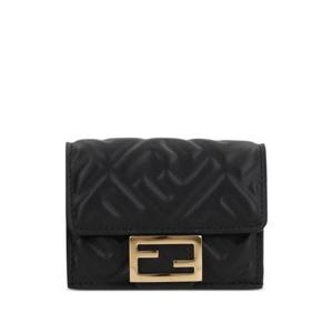 펜디 지갑 8M0395 AAJD F0KUR NERO ORO SOFT