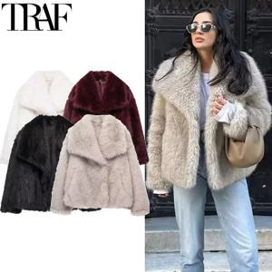 TRAF 2024 여성 가을 ​​겨울 가짜 모피 코트 플러시 푹신한 여성 자켓 겉옷의 새로운 화이트 레드 그레이 블랙 울 블렌드 코트