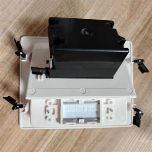 벽면 케이블 관리 키트의 매립형 콘센트 상자 15A 125V 벽 뒤에 있는 TV 전원 케이블 및 저전압 전선 숨기기 희귀