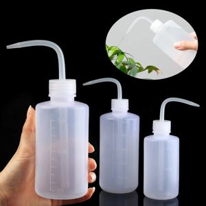 150/250 / 500mL 물 부리 붓는 주전자 도구 다육 식물 꽃 물을 수있는 원예 도구 정원으로 병을 짜낼 수 있습니다