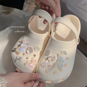 10PCS 구두 매력 DIY 크리스탈 라인 석 토끼 구두 장식 버클 구멍 신발 액세서리 어린이 파티 여자 여자 선물