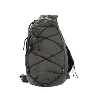 25FW (19CMAC735A 005269G 921) 남성 RUCKSACK 힙색