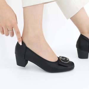 [브리치]  /  퍼크 스퀘어토 리본 청키힐 펌프스 4.5cm