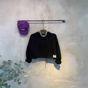 씨샵인더룸 / 퓨처 라벨 컷팅 크롭 후드 티셔츠 4color
