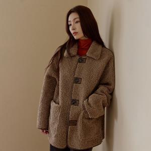 [최초가: 139000원]리버시블 하프 무스탕 자켓 [헤이즐넛]_LMOJK05D2BR