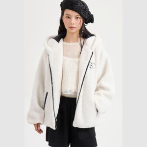 페이크퍼 후드 점퍼 LQOAW25200IVX