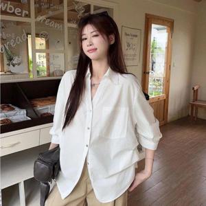 스타일 살리는 화이트 셔츠 여성 빅사이즈 링클프리셔 군살 커버 통근 화이트 셔츠 셔링 셔츠