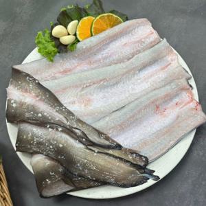 풍천 장어 민물장어 풍천민물장어 손질장어 생물손질 실중량 (650g/750g 내외)  소스 2종 +초생강 증정