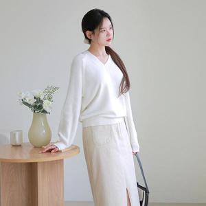 [최초가 79,900원][르포엠]에토니아 컷 아웃 브이넥 니트