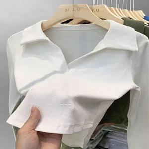 순색 폴로 셔츠 디자인 브이넥 긴팔 여성 상의 이너 매치 본드 폭 포켓 손수건 가을 겨울 신상