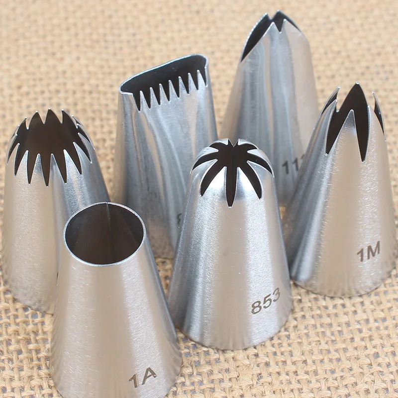 6pcs 쿠키 팁 금속 크림 장식 팁 세트 과자 도구 스테인레스 스틸 파이프 아이싱 노즐 컵케익 헤드 디저트