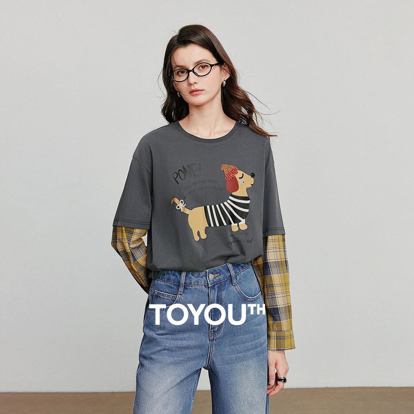 TOYOUTH 여성 후드티 스웨트셔츠 2025 가을 신상 코튼 강아지 프린트 스플라이싱 소매 페이크 투피스 라운드넥 풀오버 탑