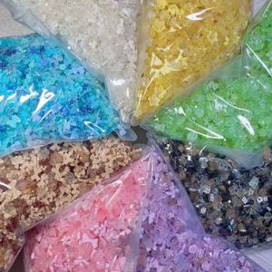 50개 도매 벌크 로즈 보우 네일 아트 레진 장식 혼합 네일 라인스톤 참 DIY 귀여운 액세서리 매니큐어 용품