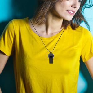 하이킹을 위한 끈 나침반이 있는 생존 호루라기 교수형 비상 캠핑 용품 장비