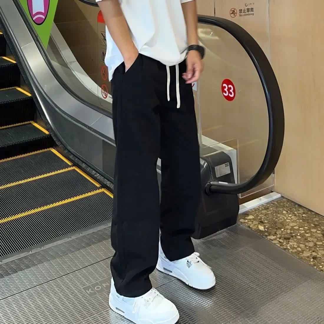 스트리트 엘라스틱 진 남성 데님 카고 팬츠 워시드 솔리드 컬러 멀티 포켓 캐주얼 미드 웨이스트 트라우저 슬림 핏 데일리 웨어 조거 팬츠