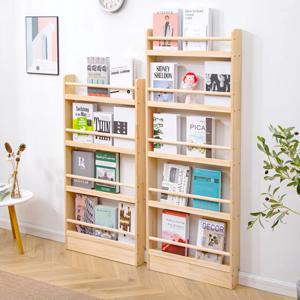 문 뒤에 단단한 나무 클립인 잡지 꽂이 그림책 홀더 책 꽂이 신문 꽂이