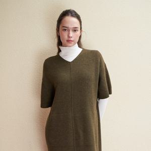 [최초가169,000원]울 100% v넥 오버핏 롱 원피스_ADWFD1001