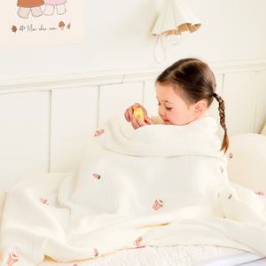 순면 4중 자수 거즈 블랭킷 아기이불 신생아담요