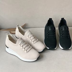 [브리치] 컴온슈 / 쫀쫀한 니트 키높이 통굽슬립온 스판운동화(5.5cm)