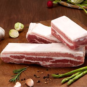 잡내없이 깔끔한 암돼지 약 4cm 수입 냉동 삼겹살 수육/보쌈용 통삼겹 1kg x 1팩