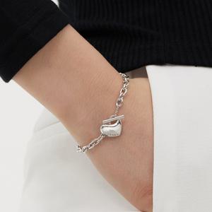 페블 하트 실버(W) T바 체인 팔찌 HL6B53611W9175