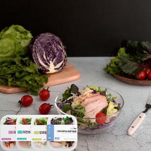 4종샐러드 꽃맛살+치킨브레스트+모짜볼+그라나파다노