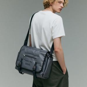 마젤란 9900 프리미엄 메신저백 크로스백 노트북 여행 남자 학생 가방