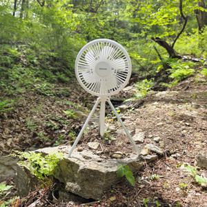 무선선풍기 리모콘 자동회전 저소음 서큘레이터 LED조명 탁상 캠핑 야외 사무실 / 화이트