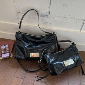 2025 만두 가방 대용량 복고 겨드랑이 토트 가방 한 어깨 비틀 거퍼 가방