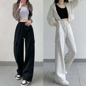 일자핏 조거 스타일 투웨이 카고 여성 트레이닝 바지 밑단 스트링 와이드 팬츠 여자 기모 츄리닝 가을 겨울