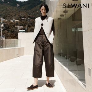 SJ와니 25FW 그레이스 볼륨라인 팬츠 1종