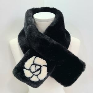 [애슬릿] 장미 퍼 고리 쁘띠 숏 미니 머플러 목도리