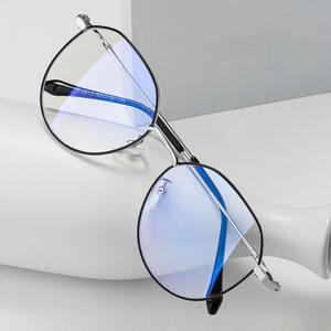 블루라이트 차단안경 전자파 컴퓨터 눈보호 청광 안경 시력보호