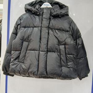 [에꼴리에][모다부평]하이글로시 세미 크롭 웰론 점퍼/25RT151BK