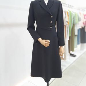 [잇미샤]테일러드 플레어 원피스 ITP9YOO850