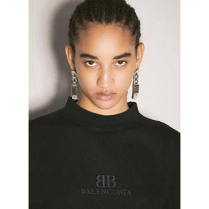 25 FW 발렌시아가 여성 24 7 롱 귀걸이 bal0257044sil