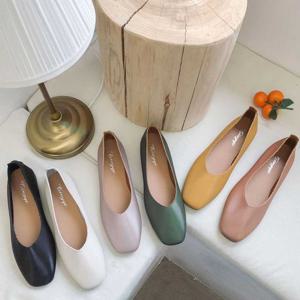 여성 단화 이쁜 신발 직장인 오피스룩 스타일 플랫