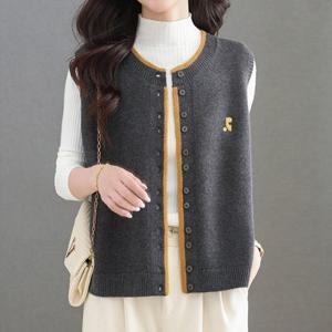 [몽벨리즈]캔브배색니트조끼 mde2302441