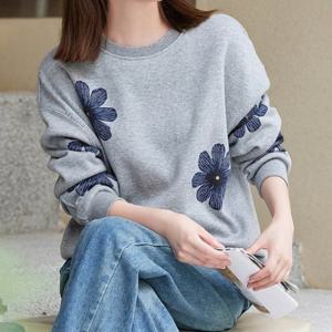 [블랙퀸] 비론 빅플라워 라운드넥 맨투맨 티셔츠 blk002166